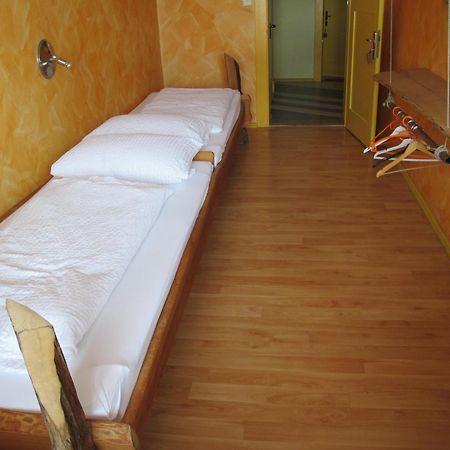 Schiff Bihlerdorf - Hostel 외부 사진