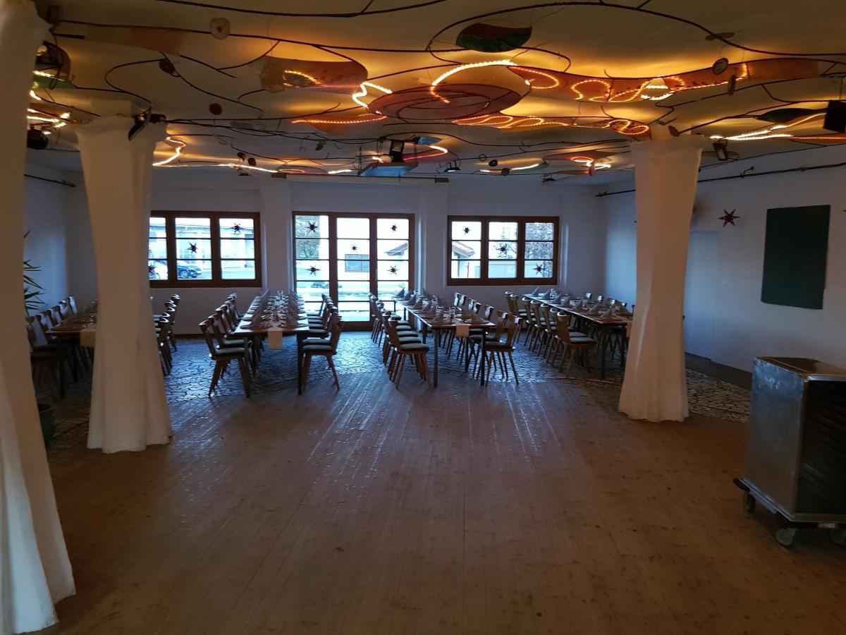 Schiff Bihlerdorf - Hostel 외부 사진