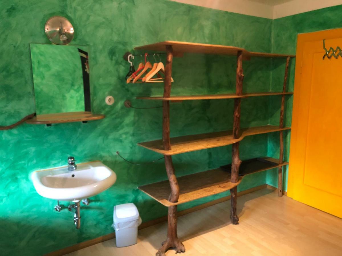 Schiff Bihlerdorf - Hostel 외부 사진