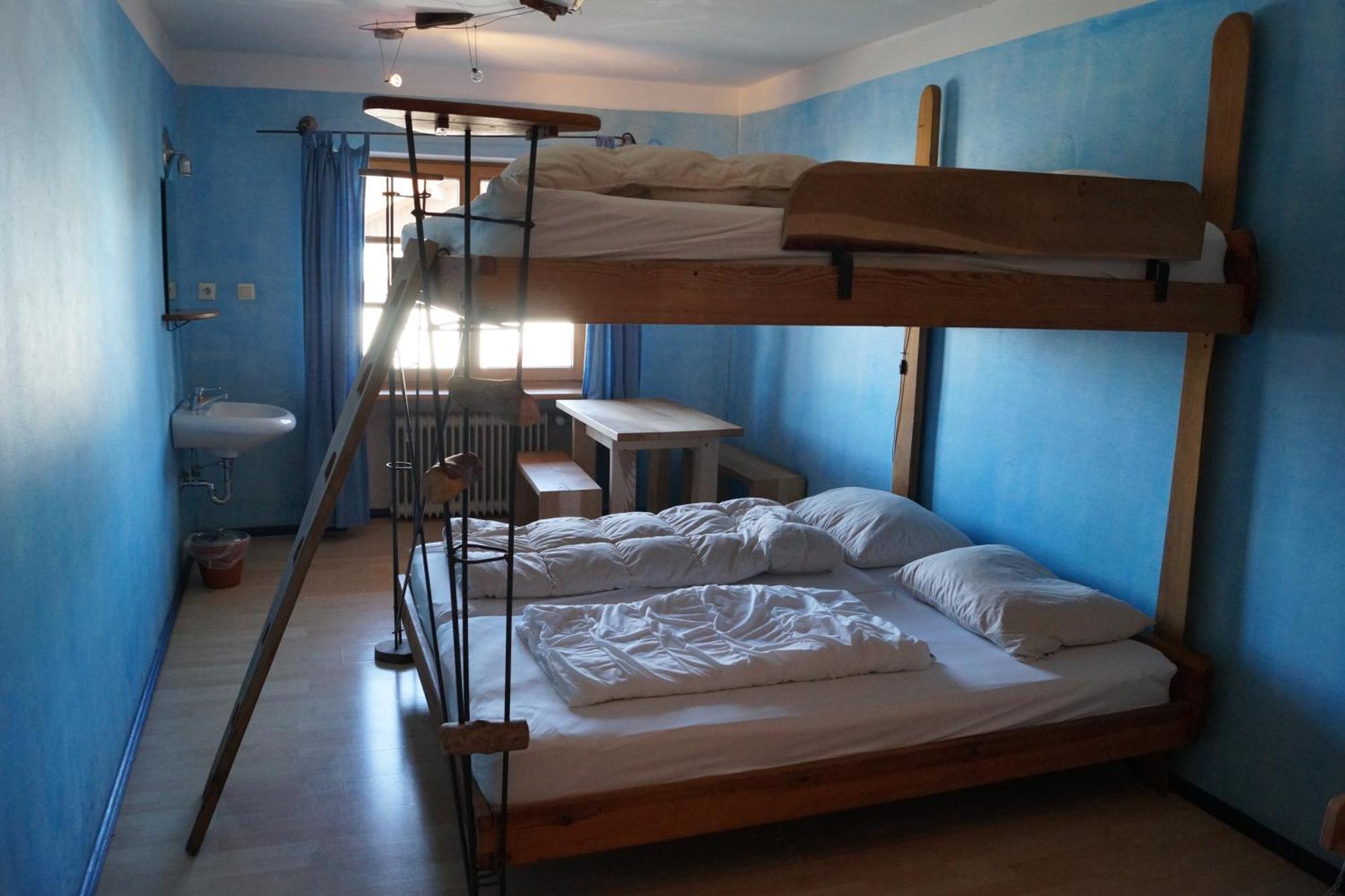Schiff Bihlerdorf - Hostel 외부 사진