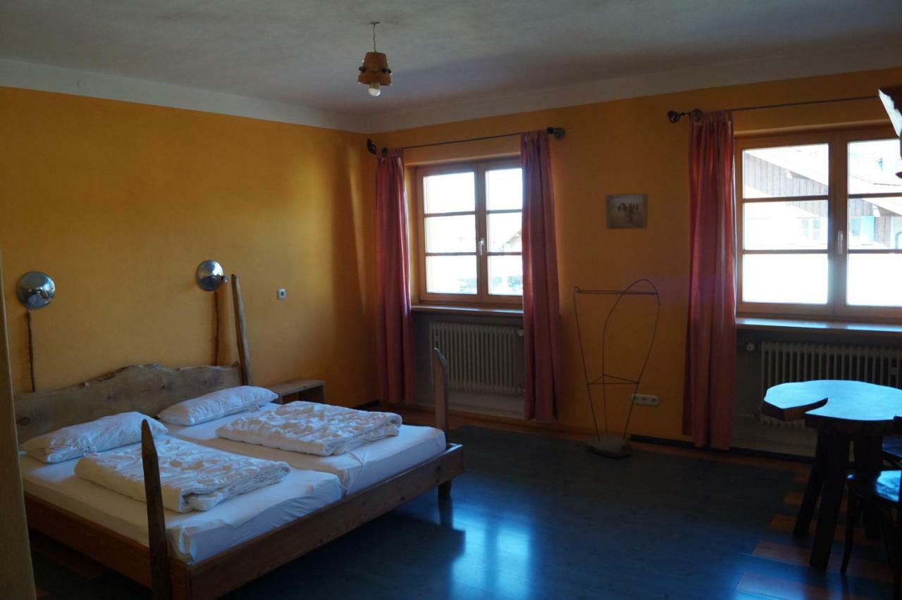 Schiff Bihlerdorf - Hostel 외부 사진